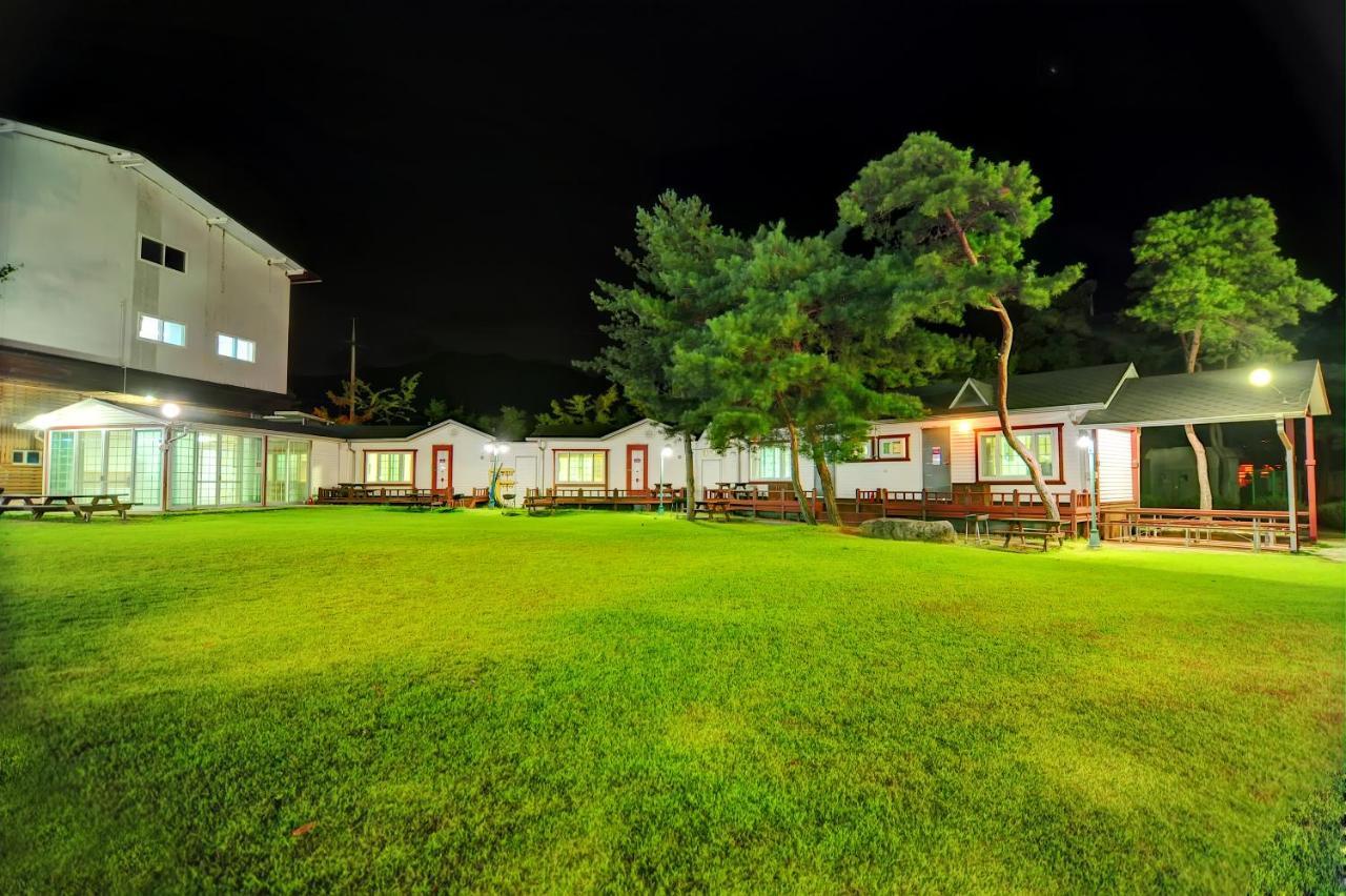 Sungbo Youth Hostel Mungyeong Екстер'єр фото