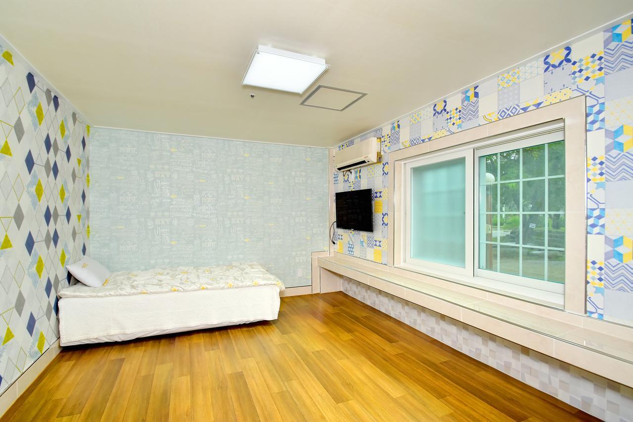 Sungbo Youth Hostel Mungyeong Екстер'єр фото