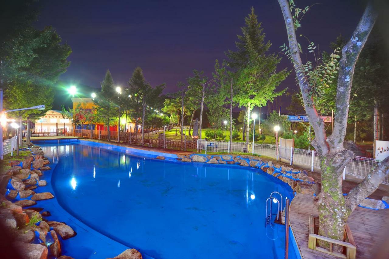 Sungbo Youth Hostel Mungyeong Екстер'єр фото