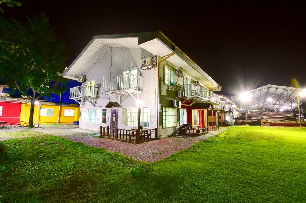 Sungbo Youth Hostel Mungyeong Екстер'єр фото