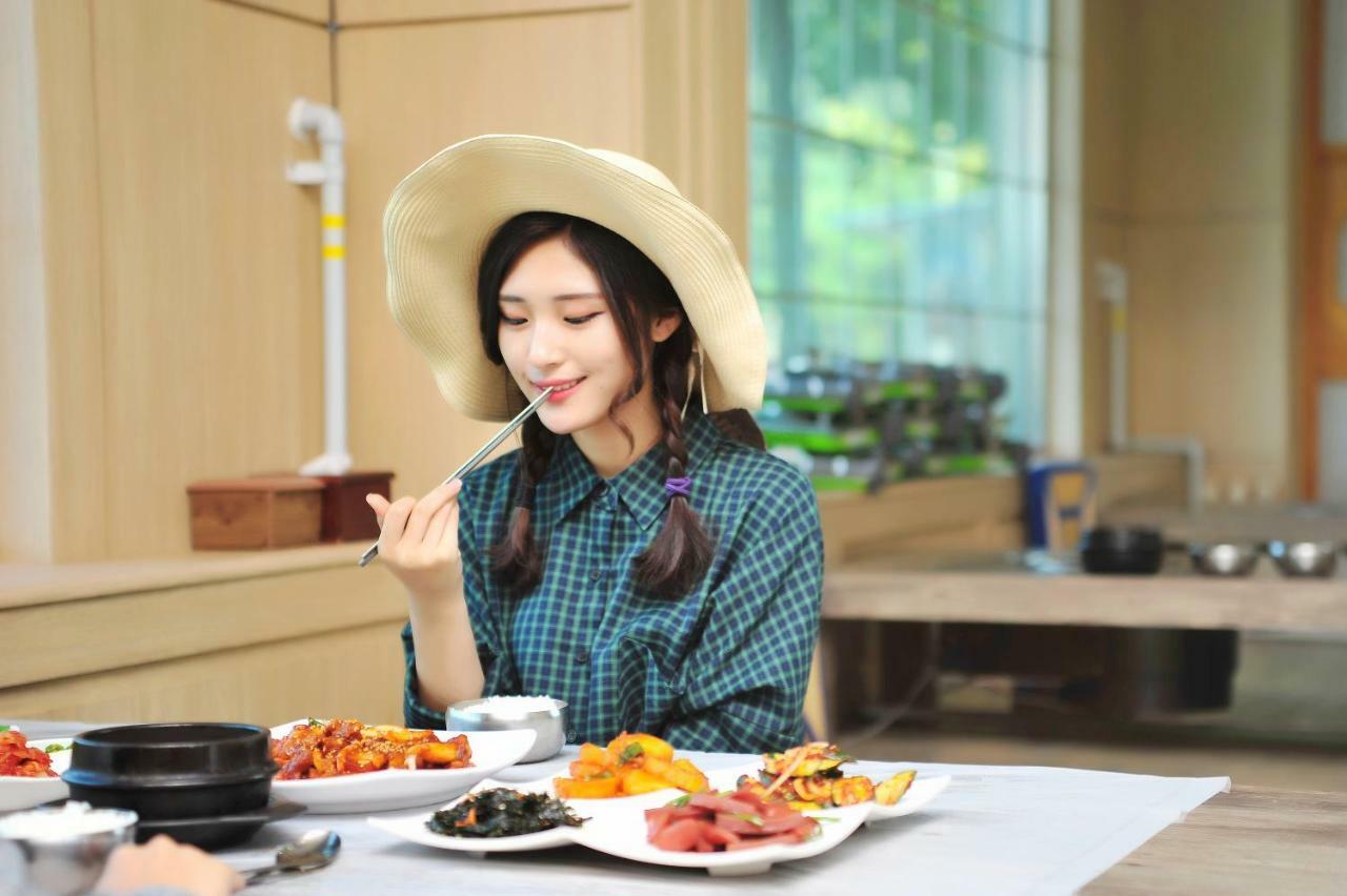 Sungbo Youth Hostel Mungyeong Екстер'єр фото