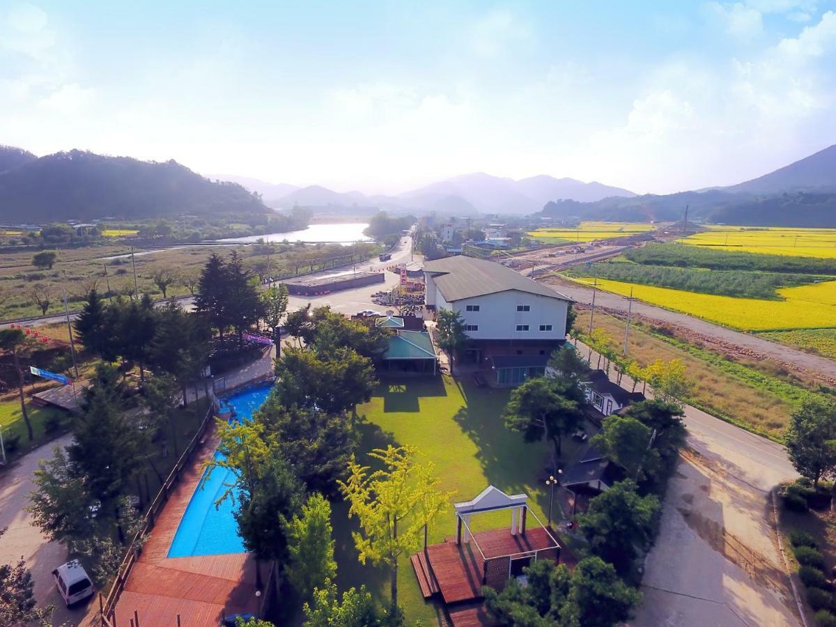 Sungbo Youth Hostel Mungyeong Екстер'єр фото